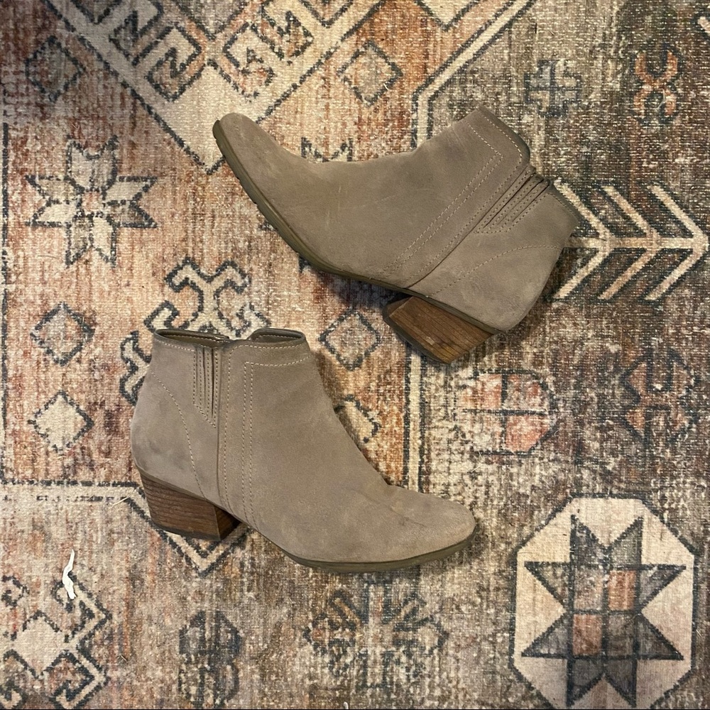 Taupe Blondo Zip Ankle Boots 9.5